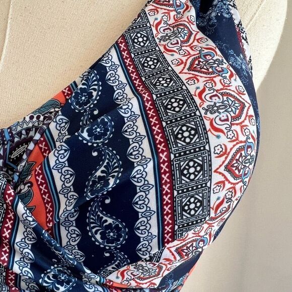 Multi-print Twist Bikini Top Size Medium Blue White and Coral Strappy Design No - Picture 8 of 11
